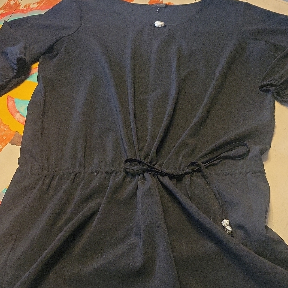 Black Ruched Tie Front 3/4 Sleeve Tunic